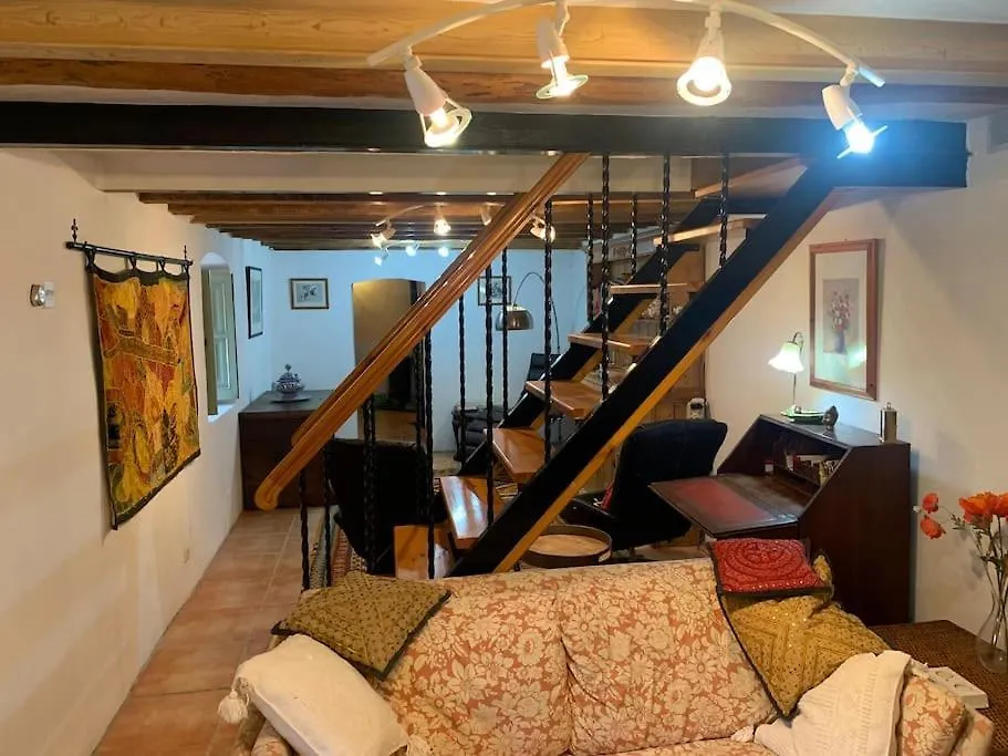 Holiday home Las Golondrinas, Authentic Cortijo In The Hills Of Almunecar