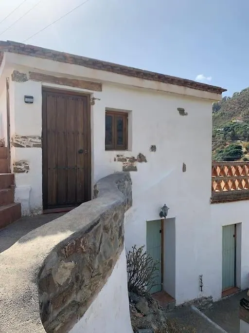 Holiday home Las Golondrinas, Authentic Cortijo In The Hills Of Almunecar
